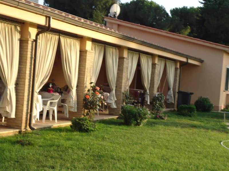 La Tenuta Del Passero Le Ferriere エクステリア 写真